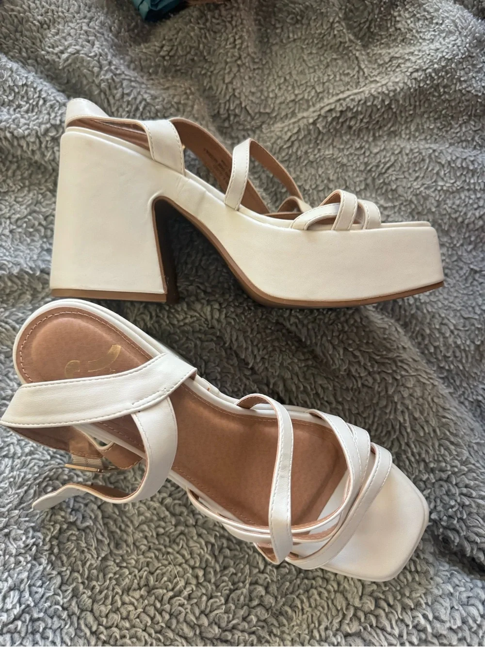 Women's Cream Strappy Platform Sandals
